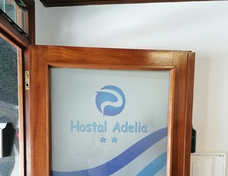 Sảnh chờ 2 Hostal Adelia