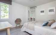 Kamar Tidur 6 BCN Design Apartment with Portable Wifi