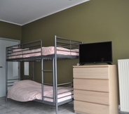 Bedroom 2 Logies Waasland