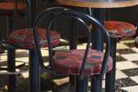 Bar, Cafe and Lounge Hotel-Restaurant 't Bed & de Tafel