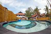 Swimming Pool Lutwala Dive and Bungalows