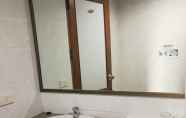 Toilet Kamar 7 China Garden Hotel