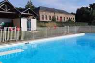 Swimming Pool Chateau de Craon