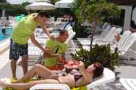 Swimming Pool Hotel Club Costa Elisabeth
