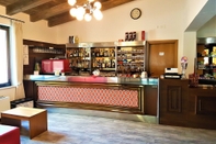 Bar, Cafe and Lounge Hotel del Lago Ampollino