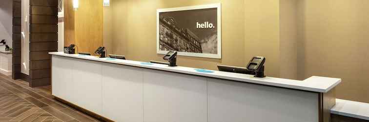 Sảnh chờ Hampton Inn & Suites Teaneck Glenpointe