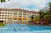 Kolam Renang 2 Bedroom at San Remo Oasis near SM Seaside