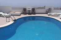 Swimming Pool Emblema Suites - Adults Only