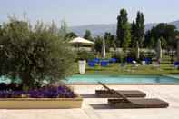 Swimming Pool Il Baio Relais Natural Spa