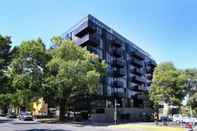 Exterior GEORGE, 1BDR North Melbourne Apartment