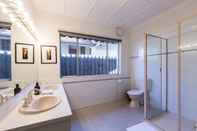 Toilet Kamar KELLY, 3BDR Northcote House