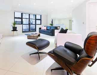 ล็อบบี้ 2 MADDISON, 3BDR Port Melbourne Apartment