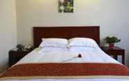 Kamar Tidur 4 GreenTree Inn Huaian North Chengde Road Sakura Park Phoenix Palace Hotel