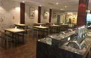 Restaurant 4 Wassim Hotel JiaXing