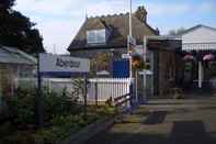 Exterior Aberdour Hotel