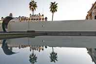 Kolam Renang Hotel Kazar