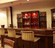 Bar, Kafe, dan Lounge 2 Segmen Hotel