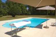 Swimming Pool Chateau Ladausse