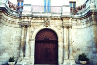 Exterior Palazzo Moccia