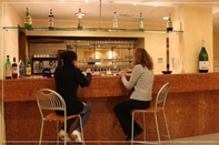 Bar, Cafe and Lounge Hotel Ghibellino