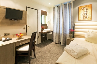 Bedroom 4 Bavaria Hotel Superior