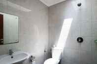 In-room Bathroom Anyar Bagus Villa