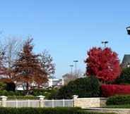 Exterior 2 Holiday Inn Lexington - Hamburg, an IHG Hotel