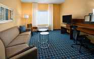 Ruang Umum 4 Fairfield Inn&Suite by Marriott Fresno Yosemite Intl Airport