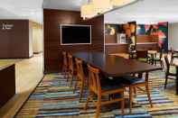 Sảnh chức năng Fairfield Inn&Suite by Marriott Fresno Yosemite Intl Airport