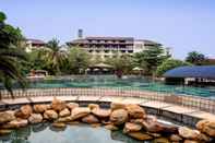 Kolam Renang Wanda Vista Resort Sanya