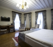 Bedroom 7 Mezzo Hotel