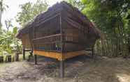 Bedroom 4 9 Huts on a Hill