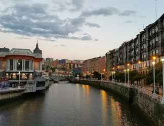 Bên ngoài 2 Descubre Bilbao desde el Corazón