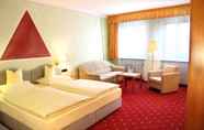 Bedroom 7 Hotel Garni Goldener Schwan