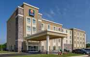 Exterior 2 Comfort Inn & Suites – Harrisburg Airport – Hershey South