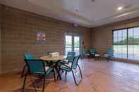 Functional Hall Comfort Inn & Suites – Harrisburg Airport – Hershey South