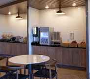 Restoran 4 Fairfield Inn & Suites by Marriott Columbus, IN