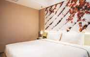 Bedroom 6 Atour Hotel Hongqiao Hub National Exhibition Center Shanghai