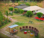 Common Space 6 Sultan Bagh Jungle Camp - Phulwani Hotel