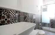 In-room Bathroom 4 Italianway   Naviglio Pavese112