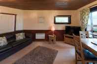 Common Space Birch 18 With Hot Tub, Newton Stewart