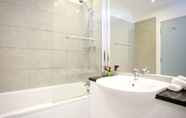 In-room Bathroom 7 Taymouth Marina - Ben More