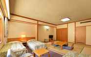 Kamar Tidur 3 Oze Iwakura Resort Hotel