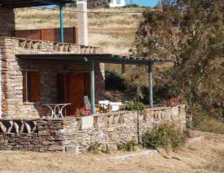 Exterior 2 The Traditional Stone Villa