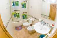 Toilet Kamar Homely Apartments Radio Murcia