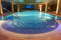 Swimming Pool Akinon Resort