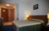 Bedroom 6 Grand Urfa Hotel