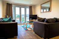 Common Space Heathrow Living Serviced Apartments by Ferndale