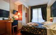 Phòng ngủ 5 Aparthotel England