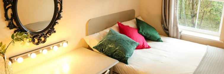 Kamar Tidur Warwick Home Lisca House